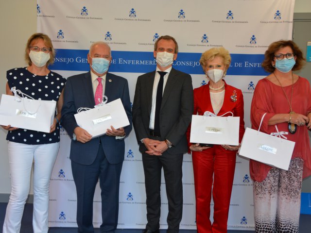 Lourdes Martínez, Florentino Pérez Raya, Baptiste Beau, Pilar Fernández y Sara Gasco